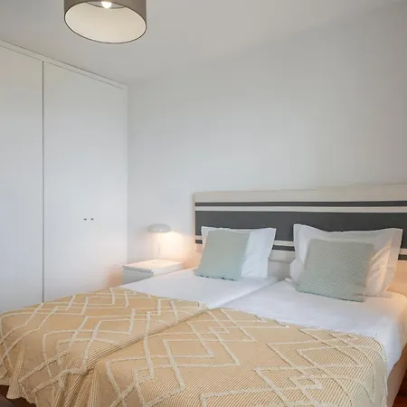 Apartamento Princesa Dona Amelia By An Island Apart Apartment Funchal (Madeira)