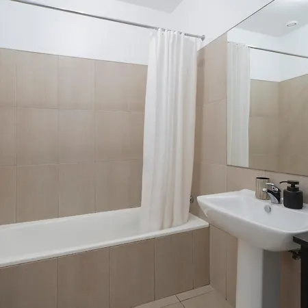 Apartamento Princesa Dona Amelia By An Island Apart Apartment *